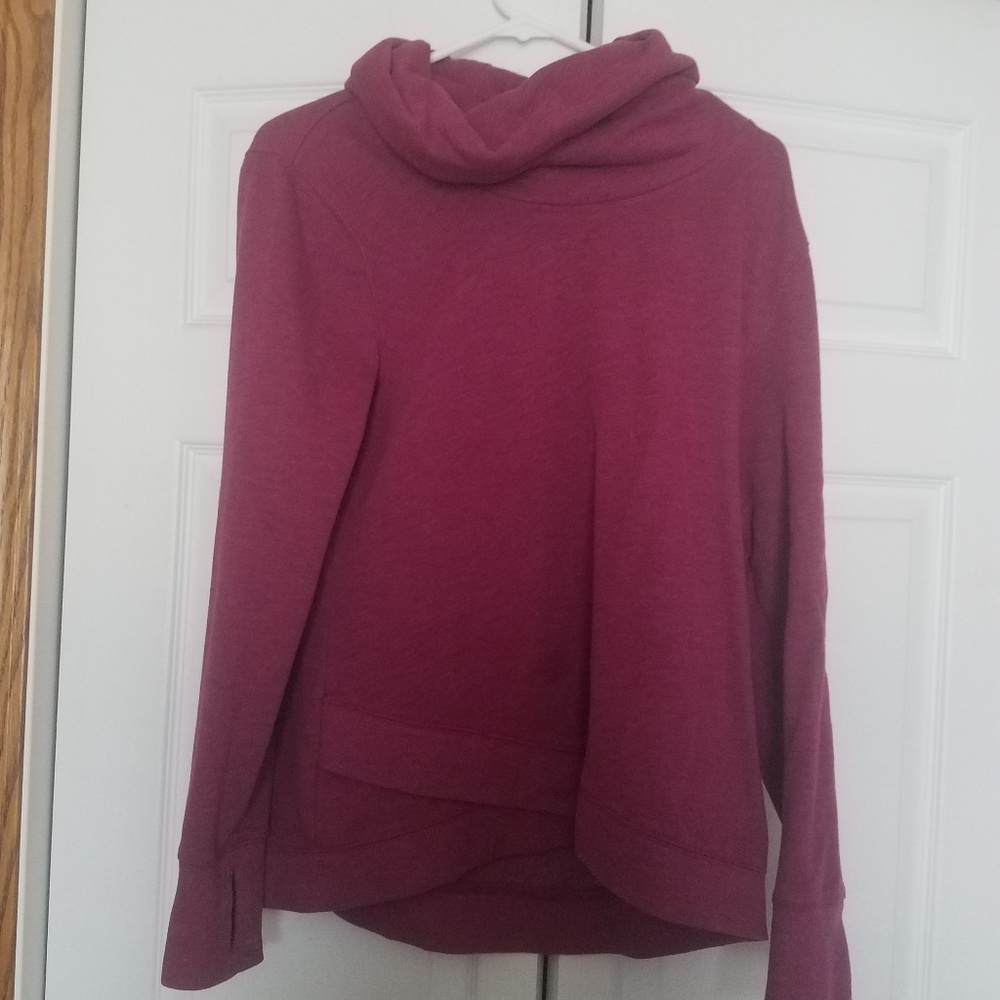 Athletic Leisure Pullover